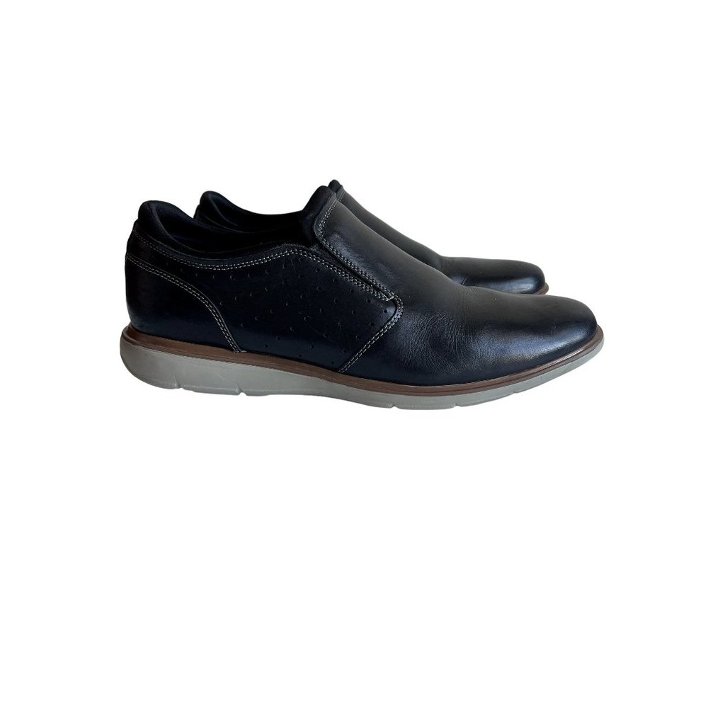 Florsheim Ignight Plain Toe Slip On Shoes (Color: Black) 11.5